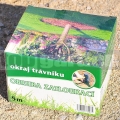 Okraj trávníku - obruba zatloukací