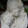 Reliéf Mária s dieťaťom 179