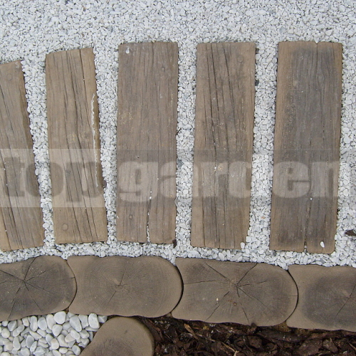 Betonové prkno - imitace dřeva