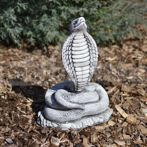 Kobra kígyó szobor ba 195